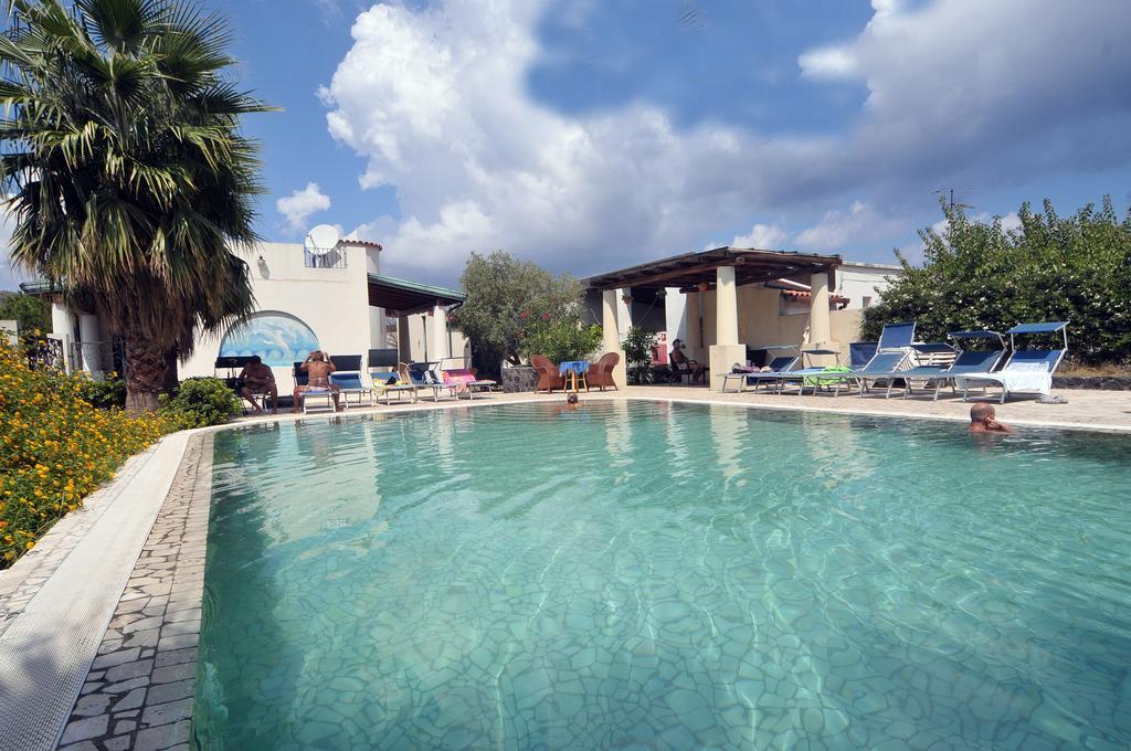 Hotel Aura Vulcano  Exterior photo